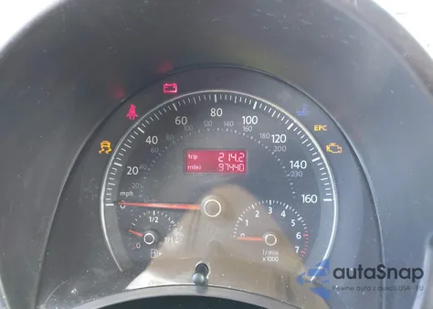 2006 Volkswagen New Beetle 2.5 из США, поврежденный, VIN 3VWPW31C46M412156